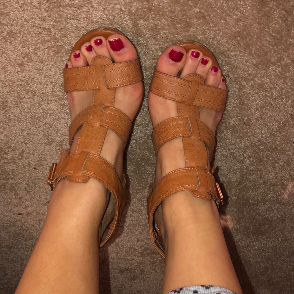 Light Brown wedges